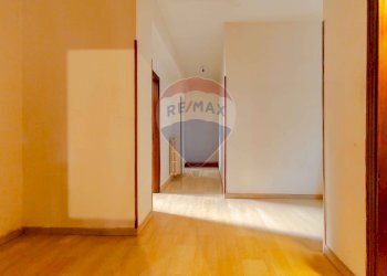 Hall / corridoio - Appartamento Viale Stazione
 
62, Palagiano - foto 11