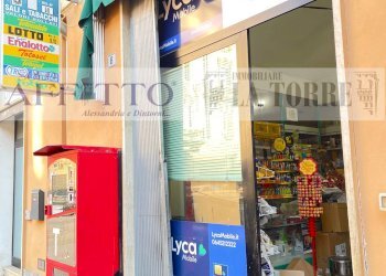 Foto 1 - Attività Commerciale Via Napoli, Alessandria - foto 1