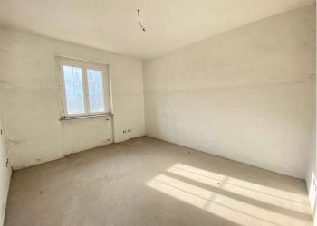 camera - Villa a Schiera SP64, San Salvatore Monferrato - foto 4