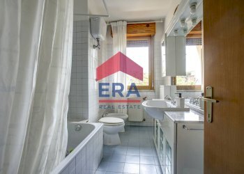 Bagno - Trilocale Viale degli Eroi di Rodi
 
85, Roma - foto 12