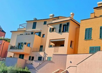 Foto 1 - Trilocale Via al Golf
 
21C, Cogoleto - foto 1