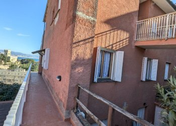 Foto 3 - Trilocale Via del Lucertolone
 
7, Arenzano - foto 3