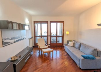 Foto 6 - Trilocale Via del Lucertolone
 
7, Arenzano - foto 6