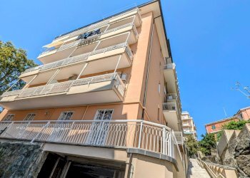 Foto 1 - Appartamento Via Unità d'Italia
 
33, Arenzano - foto 1