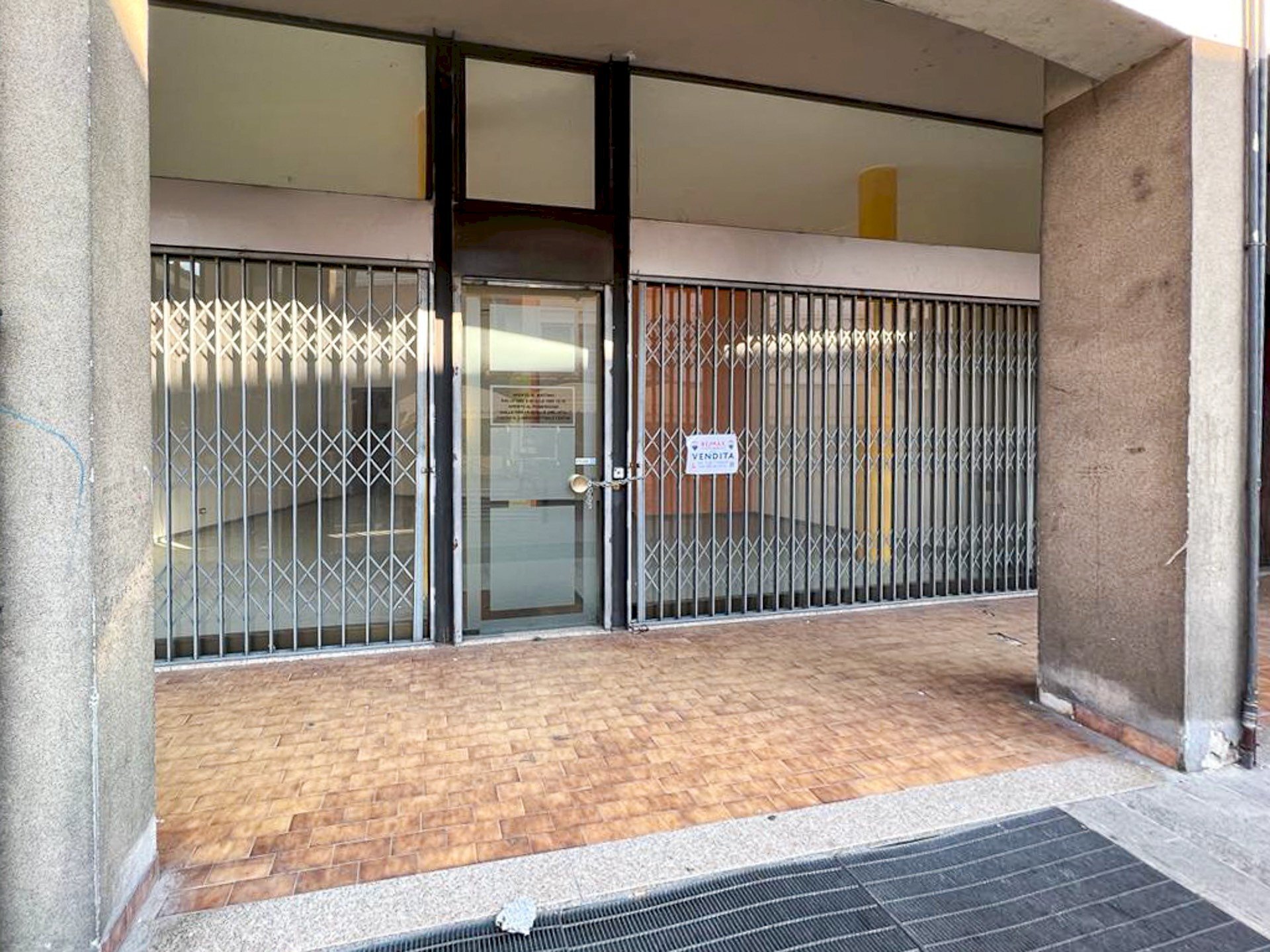 Foto 3 - Negozio via Largo Diaz
 
22, Pontoglio - foto 3