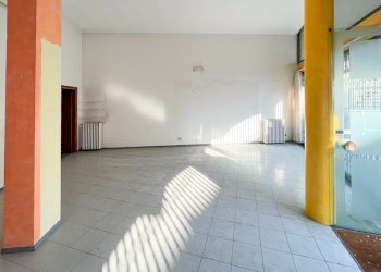 Foto 13 - Negozio via Largo Diaz
 
22, Pontoglio - foto 13