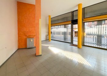 Foto 14 - Negozio via Largo Diaz
 
22, Pontoglio - foto 14