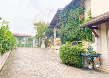 Ingresso carraio - Appartamento via San Martino
 
35, Ghedi - foto 9