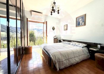 CAMERA - Casa semi indipendente Regione Isole
 
11, Ponti - foto 19