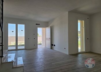 Foto 137 - Villa a Schiera Via Roma
 
128, Maclodio - foto 137