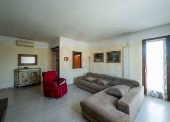 Foto 16 - Villa Via Papa Giovanni 23
 
14, Cavernago - photo 16