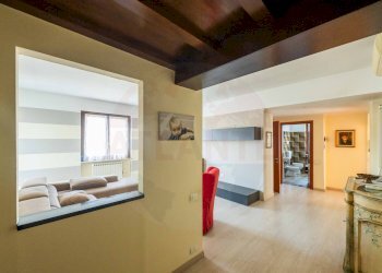 Foto 22 - Villa Via Papa Giovanni 23
 
14, Cavernago - photo 22