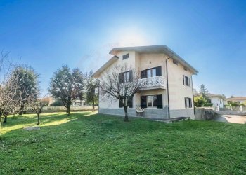 Foto 103 - Villa Via Papa Giovanni 23
 
14, Cavernago - photo 103