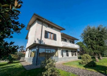 Foto 109 - Villa Via Papa Giovanni 23
 
14, Cavernago - photo 109