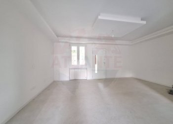 Foto 2 - Three-room apartment Via Croce
 
69, Cologne - photo 2