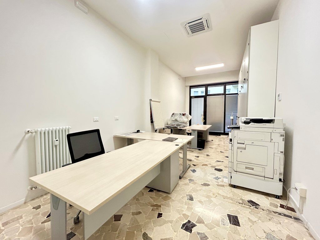 Commercial Premises Bologna (neighborhood Murri) - photo 2