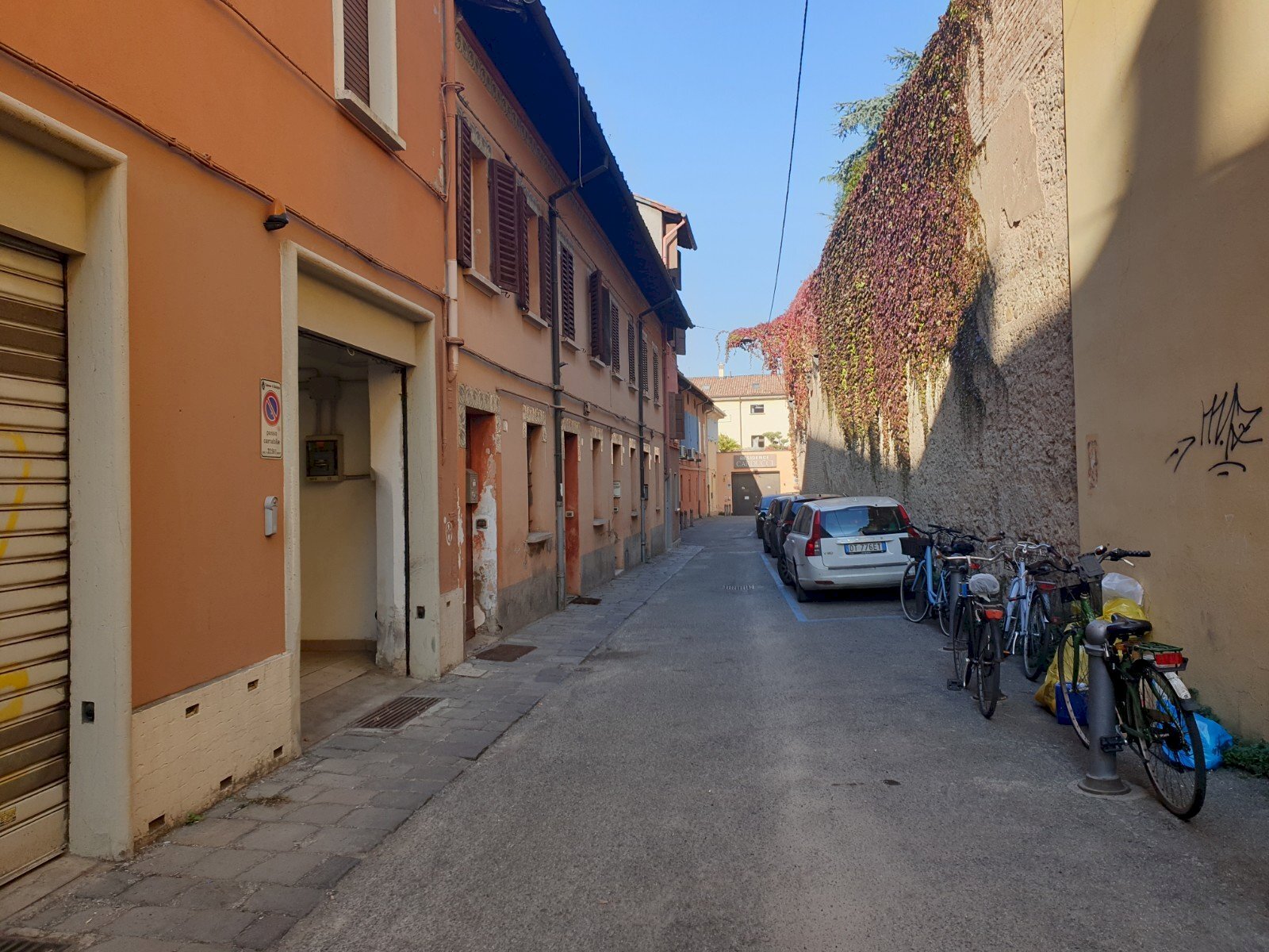Garage - Parcheggio Bologna (zona Centro Storico) - foto 1