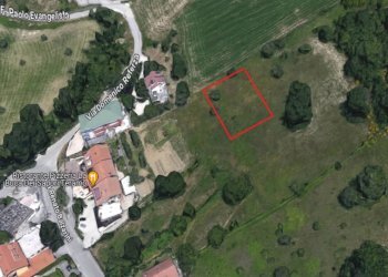Foto 1 - Terreno edificabile via Renato Balzarini
 
2, Teramo - foto 1