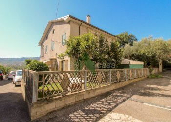 Foto 1 - Casa indipendente via Nazionale
 
235, Bellante - foto 1