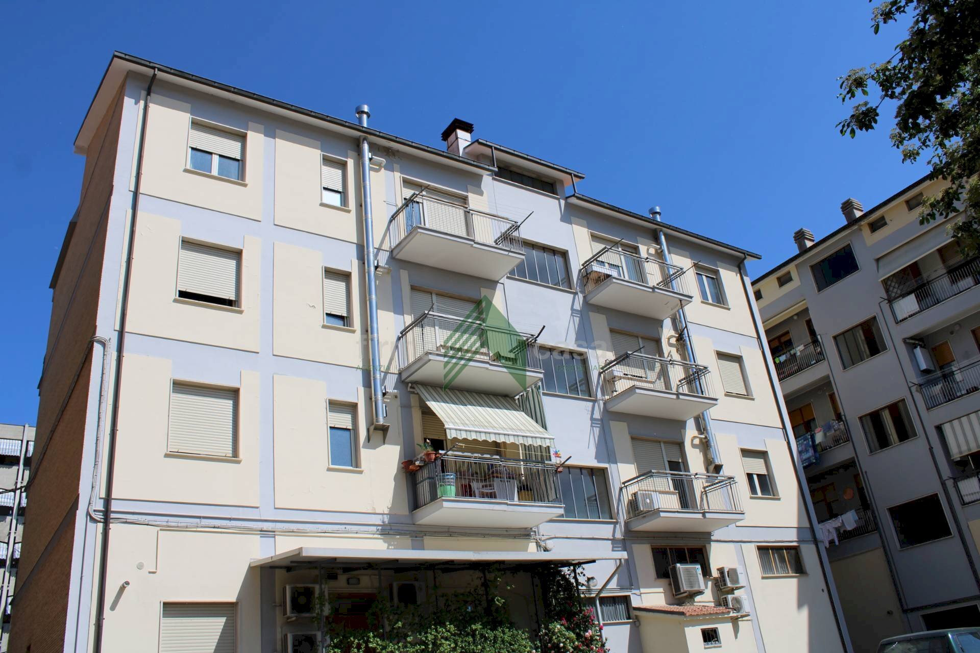 Foto 3 - Stabile - Palazzo Viale Crispi, Teramo - foto 3