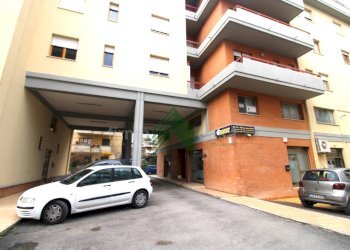 Foto 6 - Ufficio via Felice Barnabei
 
34, Teramo - foto 6