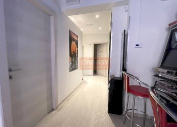 Foto 2 - Locale Commerciale dei Mille
8, Albenga - foto 2