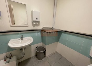 Foto 6 - Locale Commerciale dei Mille
8, Albenga - foto 6