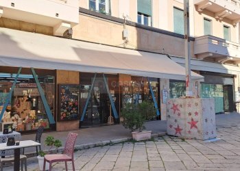 Foto 1 - Attività Commerciale Largo Doria, Albenga - foto 1