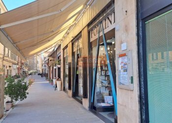 Foto 2 - Attività Commerciale Largo Doria, Albenga - foto 2