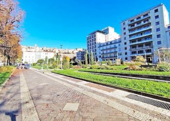 Bergamo Centro Spazio Commerciale - Negozio Bergamo - foto 1