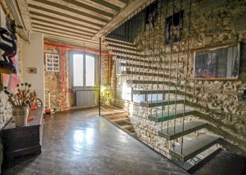 scala interna - Casa indipendente via Aminella, Trescore Balneario - foto 15