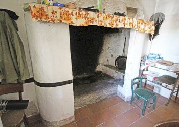 camino - Rustico via Formorone, Caprino Bergamasco - foto 7