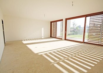 soggiorno - Villa a Schiera via Marzanica, Bergamo - foto 4