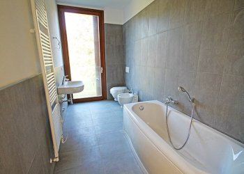 bagno - Villa a Schiera via Marzanica, Bergamo - foto 9