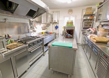 ristorante - Villa località Gallareto, Piana Crixia - foto 16