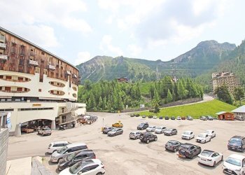 piazzale skilift - Hotel via Cortivo, Foppolo - foto 6