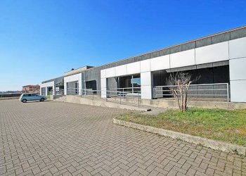 Spazio commerciale - Negozio via Dei Termini, Osio Sopra - foto 2