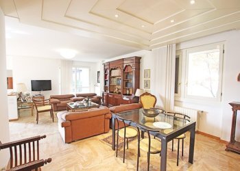 salotto - Villa via dei corni, Alzano Lombardo - foto 9