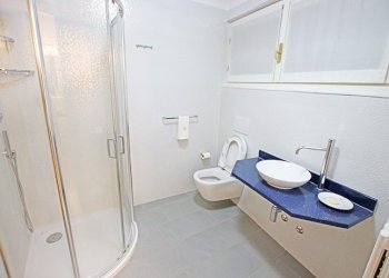 bagno - Villa via dei corni, Alzano Lombardo - foto 26