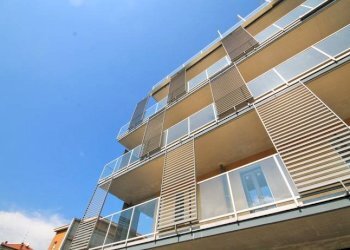 Edificio - Four-room apartment via corridoni
 
79, Bergamo - photo 15