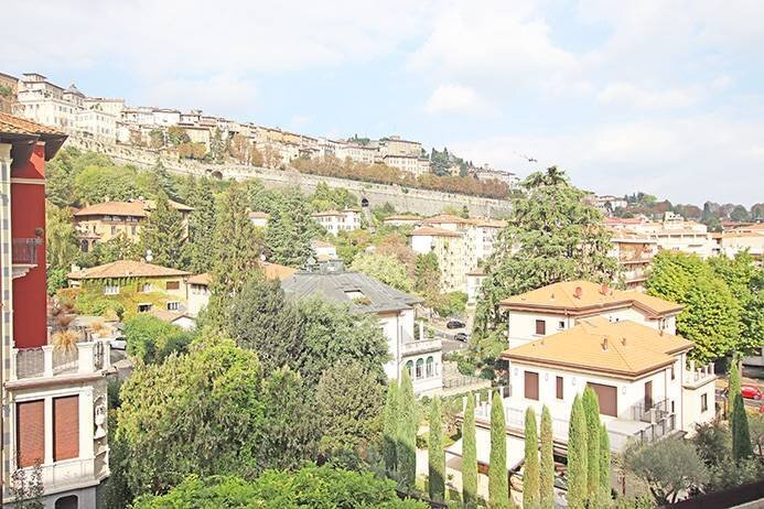 Penta Locale - Apartment via Petrarca, Bergamo - photo 1