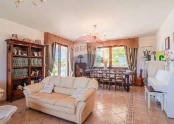 Foto 47 - Villa via San Berardino
 
28, Monteodorisio - foto 47