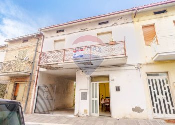 Foto 1 - Casa semi indipendente Via Duca Degli Abruzzi
 
94, Cupello - foto 1