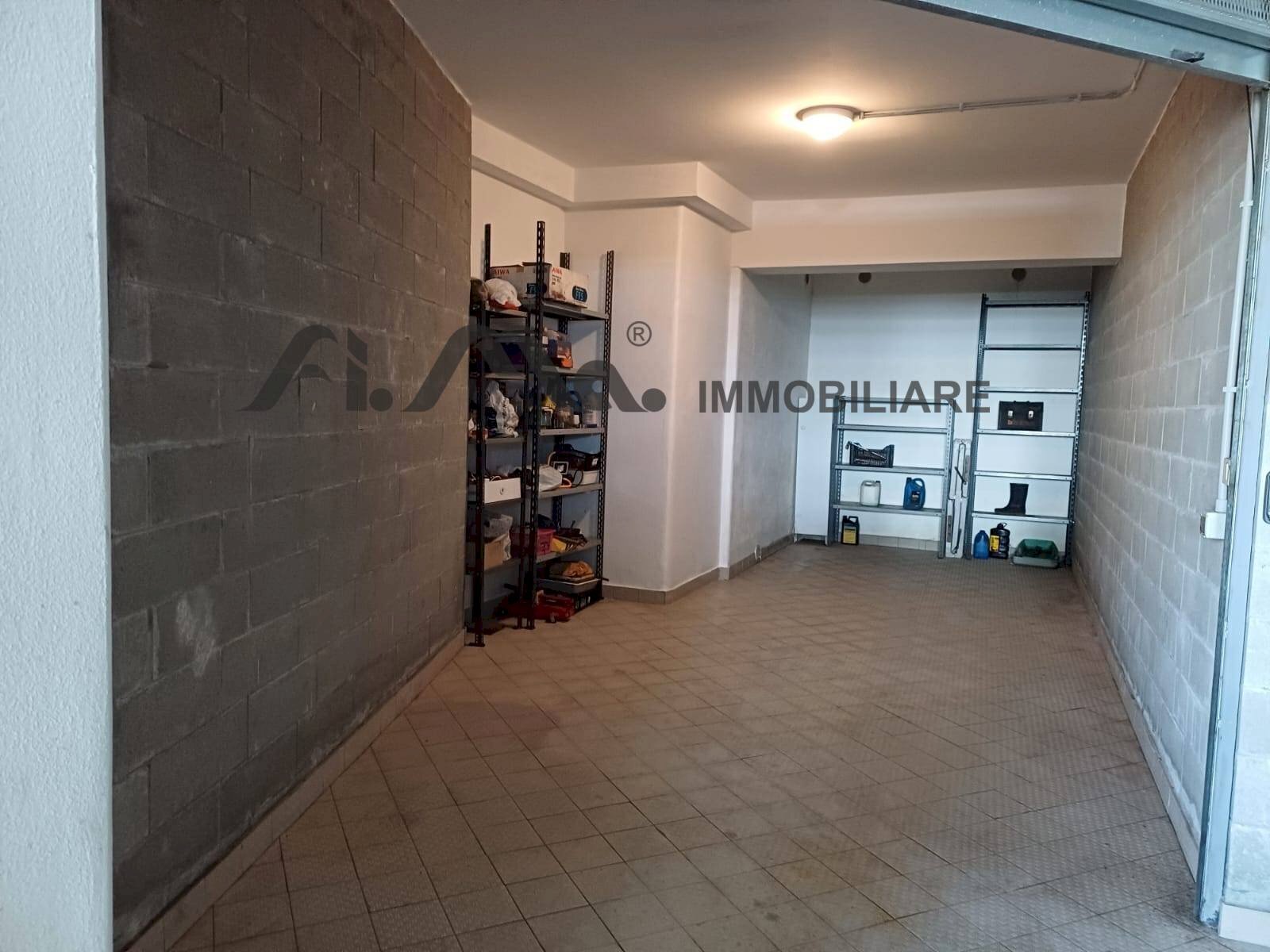 Foto 2 - Box corso bigliati, Albissola Marina - photo 2