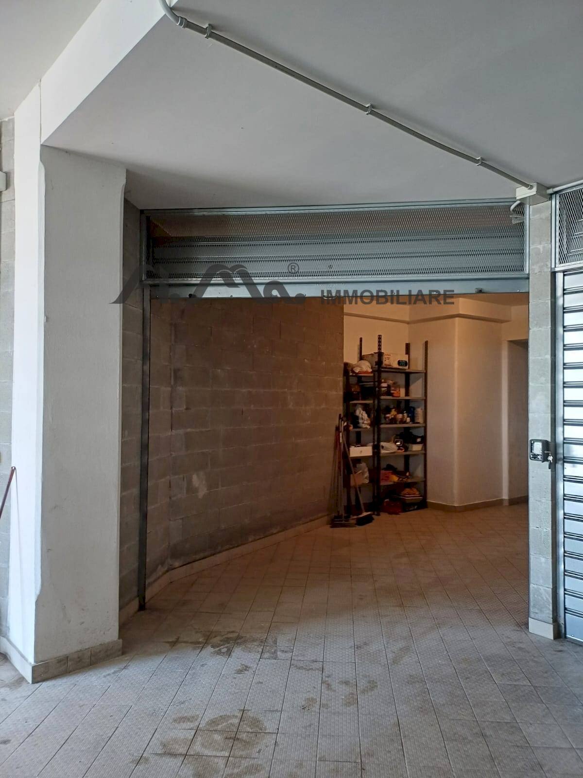 Foto 3 - Box corso bigliati, Albissola Marina - photo 3