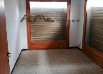 Foto 5 - Commercial Premises Piazza della Chiesa, Quiliano - photo 5