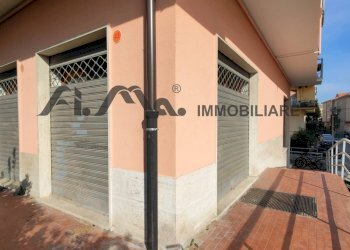 Foto 11 - Commercial Premises Piazza della Chiesa, Quiliano - photo 10