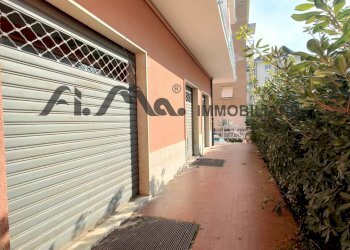 Foto 12 - Commercial Premises Piazza della Chiesa, Quiliano - photo 11