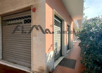 Foto 13 - Commercial Premises Piazza della Chiesa, Quiliano - photo 12