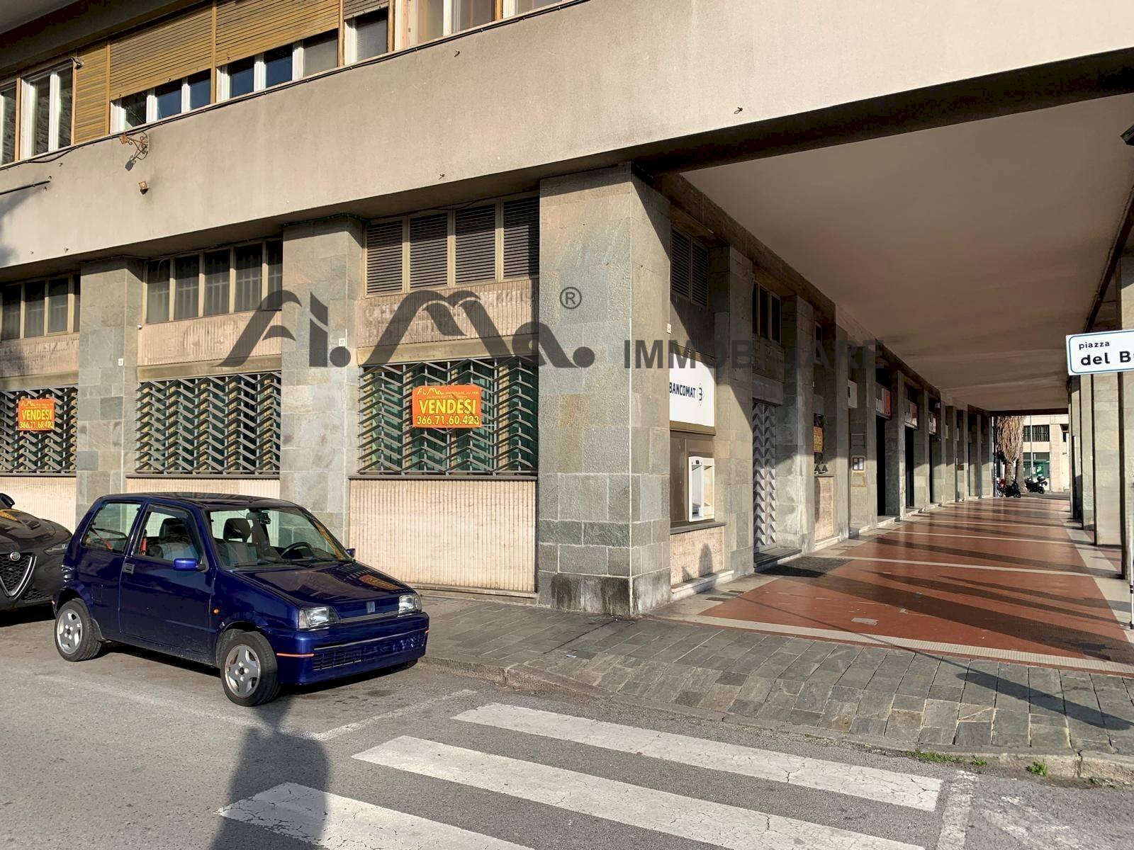 Foto 2 - Commercial Premises via Gramsci, Savona - photo 2